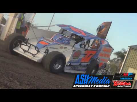 V8 Dirt Modifieds: Australian Title Heat Race Highlights Night 1 - Apr 2017 - Rockhampton Speedway