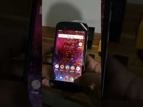 Celular CAT S61 primer encendido