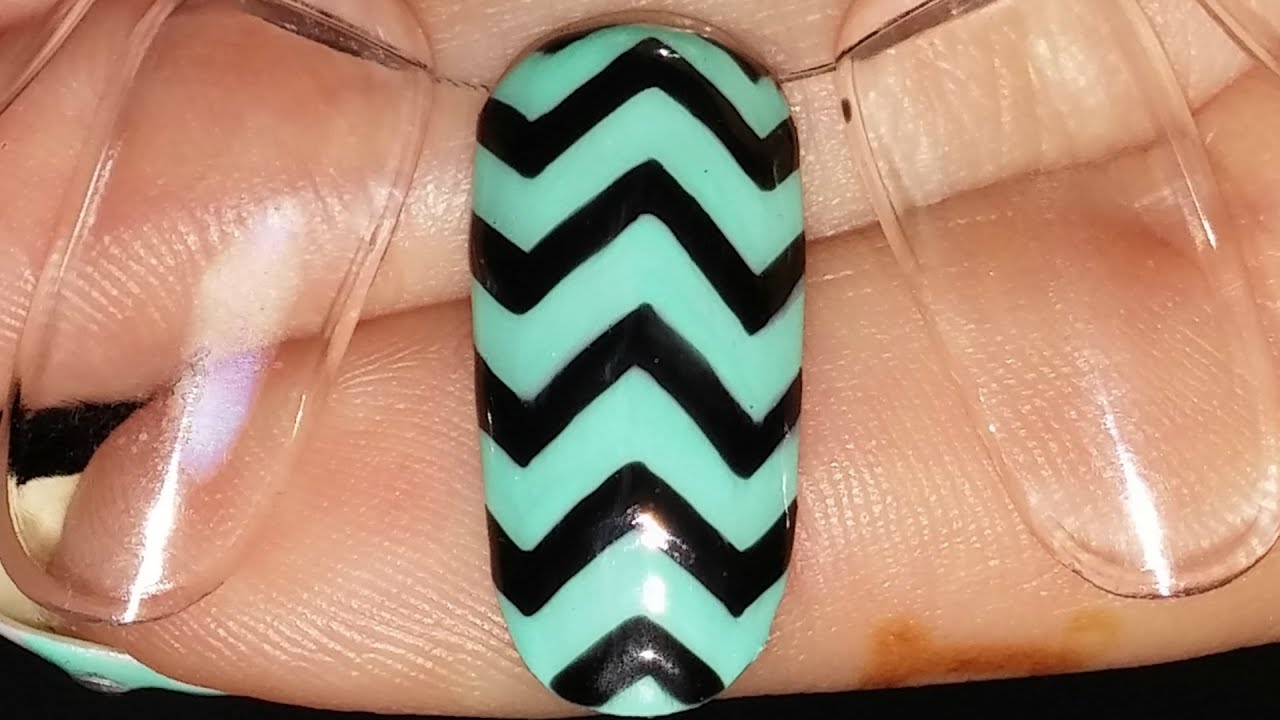 Nail Art Basics | Chevron/Zig Zag Design | Gel Nail Polish