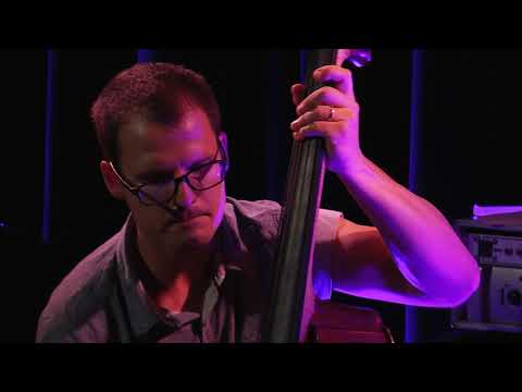 Max Petersen Trio feat. Kolja Legde and Fabian Arends: Moments From A Concert