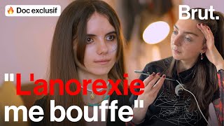 Since she was 13, Solène has been battling her illness: anorexia.