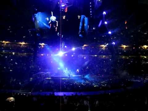 U2 360 Tour Giants Stadium 9/23/09 Ultraviolet (Light My Way) - With or Without You (1st Encore)