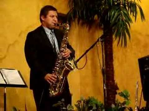 tocando algo con alumnos de canzion tampa