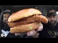 Eating Burger King S New Crispy Chicken Sandwich
