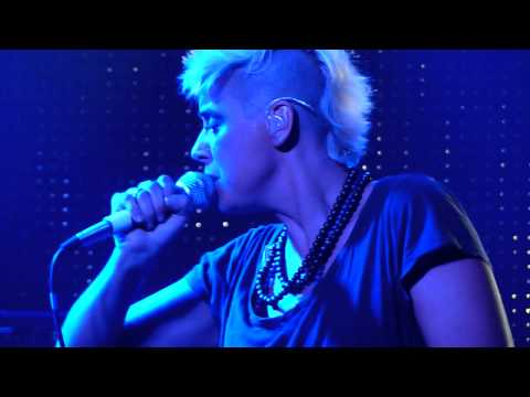 Cat Power "Cherokee" live @ Grand Central (Miami) 11.10.2012