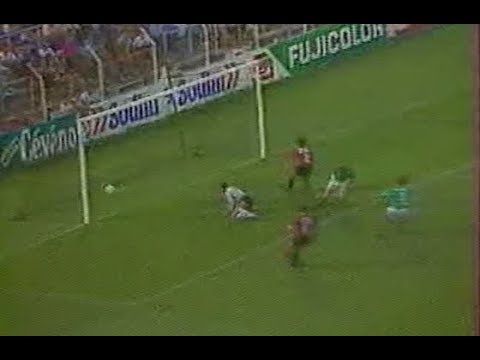 Nice 2-3 ASSE - 4e journée de D1 1987-1988