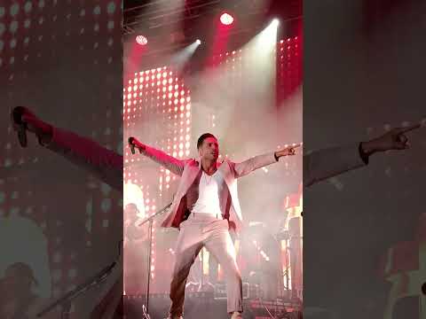 David Bustamante Plaza Porticada de  Santander..Fiestas de Santiago..26 de Julio de 2026