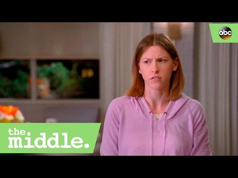 Sue Spills Lexie's Secret - The Middle 8x16