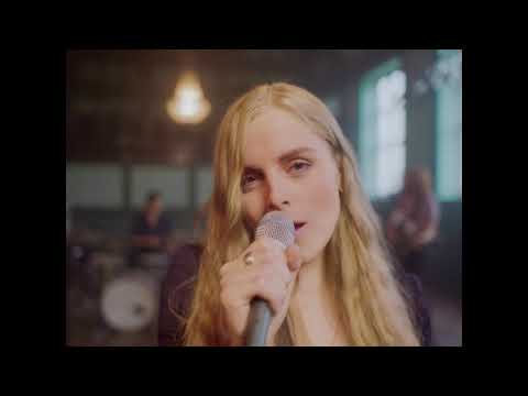 MarthaGunn - Heaven (Official Video)