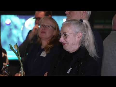 Von den Affen lernen - Rostocker Tourismusbranche startet im Darwineum ins neue Jahr