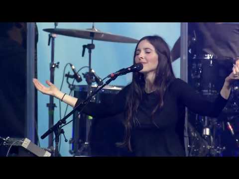 Laura Hackett // Here as In Heaven | Onething 2016