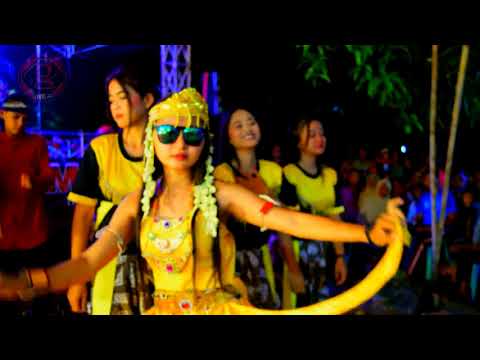 SINTREN KERASUKAN ROH BIDADARI