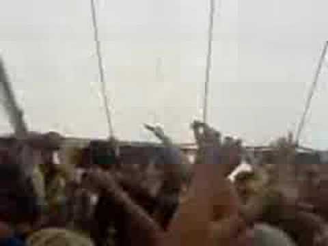 Mark EG jumping on the deks at kiddstock 2008