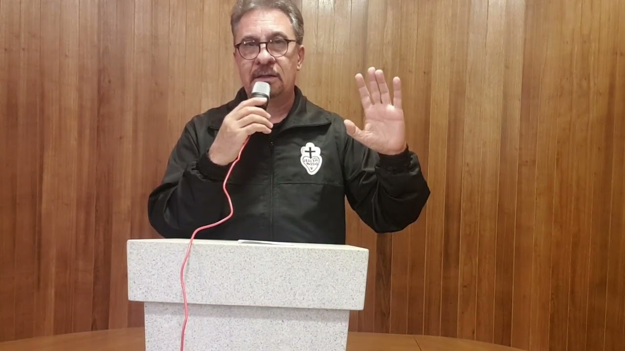 LEITORES (AS),  O QUE NÃO FAZER AO LER NA MISSA