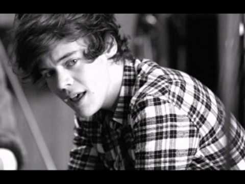 One Direction - LITTLE THINGS Video 
