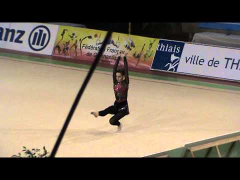 Canelle COPPIN massues - 2013 Championnat de France Nationales B junior