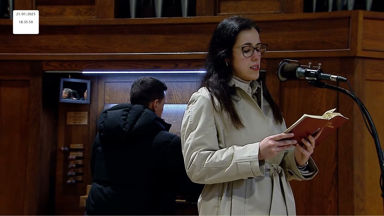 Terço a Nossa Senhora de Fátima desde a Capelinha das Aparições 21.01.2025