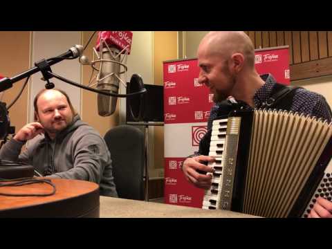 Akademia rozrywki - Zainwestuj we więzienia