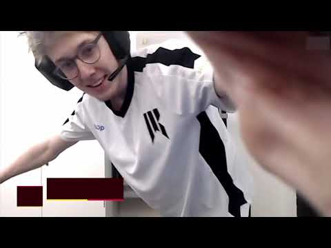 SaberLight Funny Easter Egg Clip from Interviews