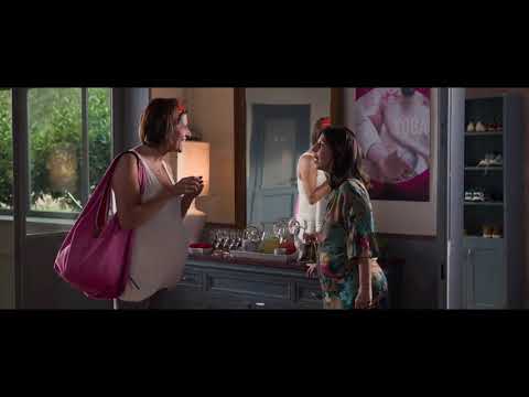 Nove Lune E Mezza (2017) Trailer + Clips