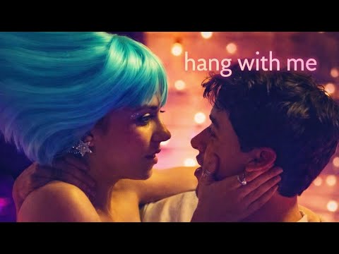 Alex & Poppy - Hang With Me