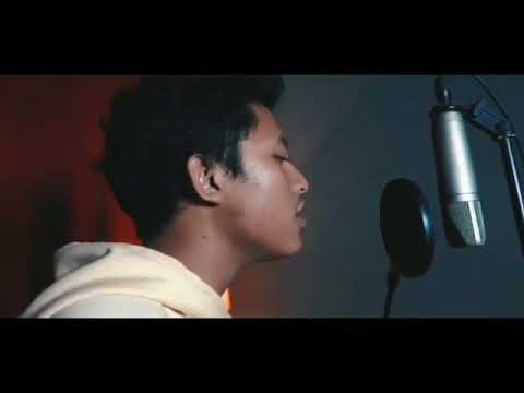 Ed sheeran perfect cover. Suara nya juga perfect...!!!!