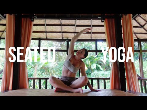 10 MINUTE SLOW AND SIMPLE SEATED YOGA ROUTINE FOR BEGINNERS AND ALL LEVELS