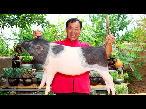 WHOLE PIG Cooking! So Yummy! BEST Spicy Recipe EVER! | Uncle Rural Gourmet