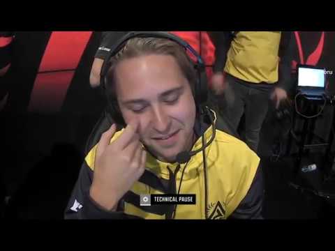 WOXIC AND XANTARES ARE INSANE | NINJA DEFUSE (IEM CHICAGO AND NA & EU MINOR CSGO MOMENTS)