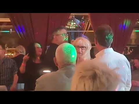 Michael Winter 01.07.2023 im KULT Café in Oberhausen (kompletter Auftritt)