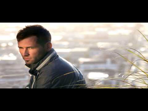 Kaskade vs. Nicky Romero - Turn It Down Toulouse (Kaskade Mash Up)