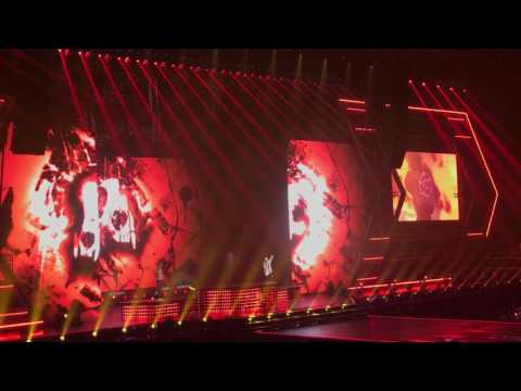 [FANCAM] 170402 The EXOrDium in Singapore - Do It Together + Drop That