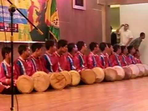 rapai geleng dance by citka geunta in aceh international folklore festival