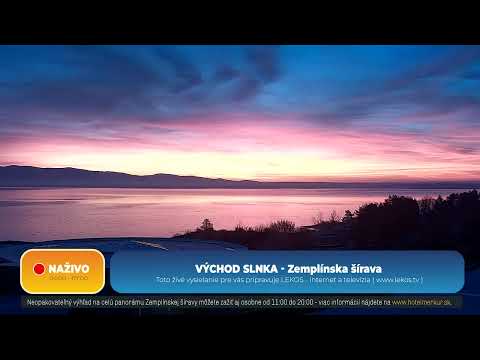 December ma svoje vlastné farby… Aj takto výzerá ranný východ slnka nad Zemplínskou šíravou