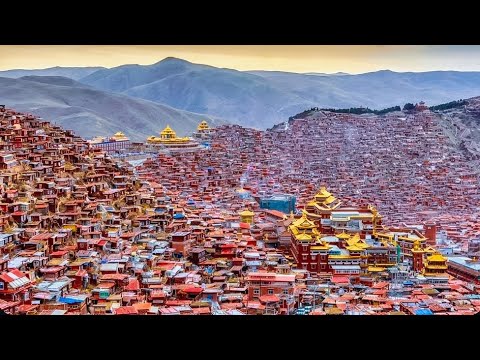Larung Gar – Der weltweit größte buddhistische Klostercampus