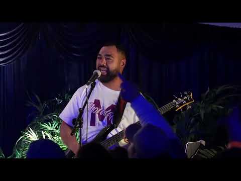 MOTUTAPU BOYZ - Mama Matauia - COOK ISLANDS MUSIC (Lyrics)