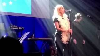 Saint Etienne Hobart Paving live Glasgow Art School 23/6/16