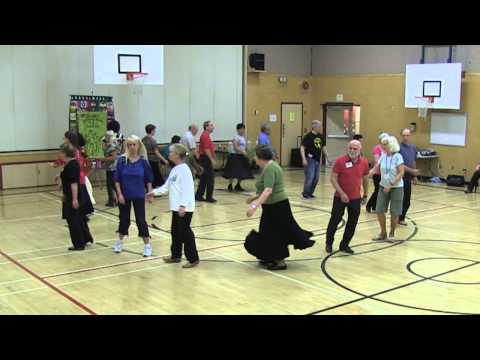 DANCING ON WATER Circle Dance at 2014 SIFD Surrey Int'l Folk Dance Workshop
