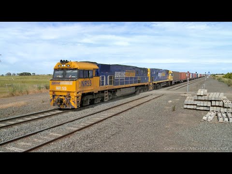 3AM5 Pacific National Container Freight Train (1/12/2021) - PoathTV Australian Railways