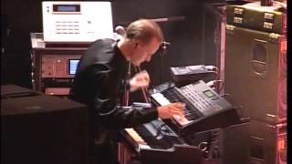 Mark King - Level 42 -  Isle of Wight  - Hot Water - Live 2000