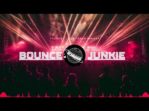 Dirty Donk DJs - Come A Little Closer