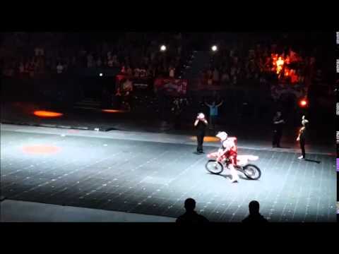 Nitro Circus 2014   Josh Sheehan Double Backflip
