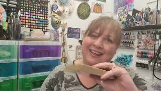 unboxing my monthly glitter box from LMGifts