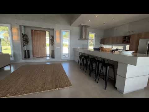 Video de YouTube - Casa en Alquiler de 4 dormitorios con Piscina, Jardín y Patio en José Ignacio, Maldonado