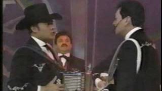 Lagrimas  con Los Tigres Del Norte En SG