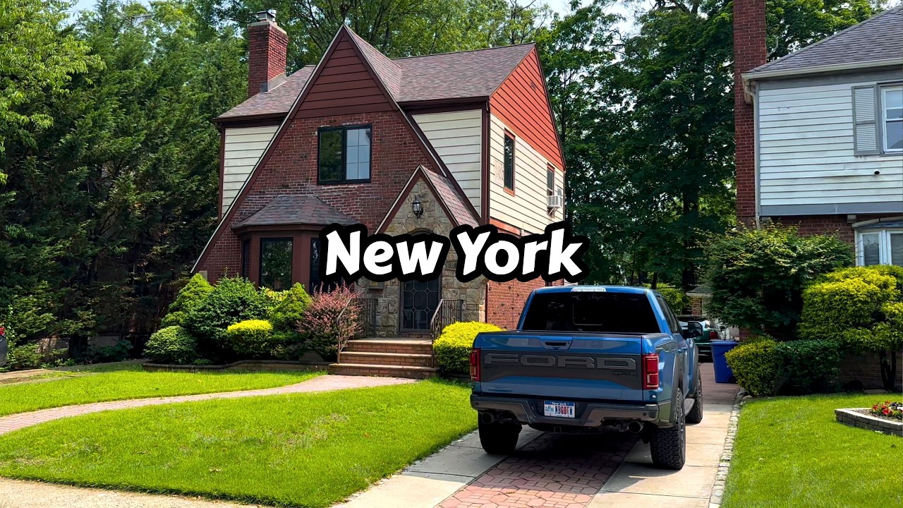Where Trump Grew Up | A Peaceful Walk Through Jamaica Estates, Queens