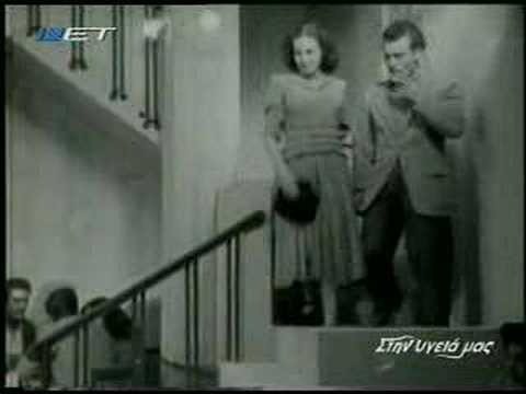 Vasilhs Tsitsanis playing music in a greek movie