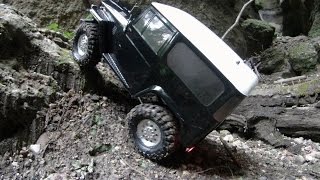 preview picture of video 'Tamiya CC01 Land Cruiser Wonderful Canyon'