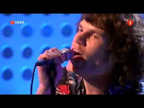 Sky Pilots - Only When It Rains (Live in DWDD)