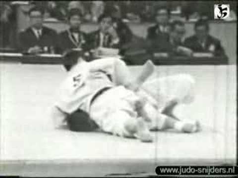 Judo Tokyo 1964 Nakatani (JPN) - Rasmelungon (THAI)